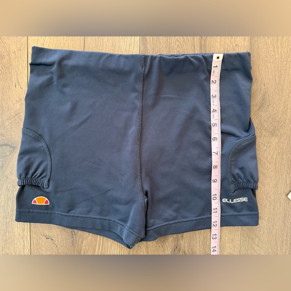 Ellesse Tennis Shorts Gray Size 10 - Picture 7 of 9